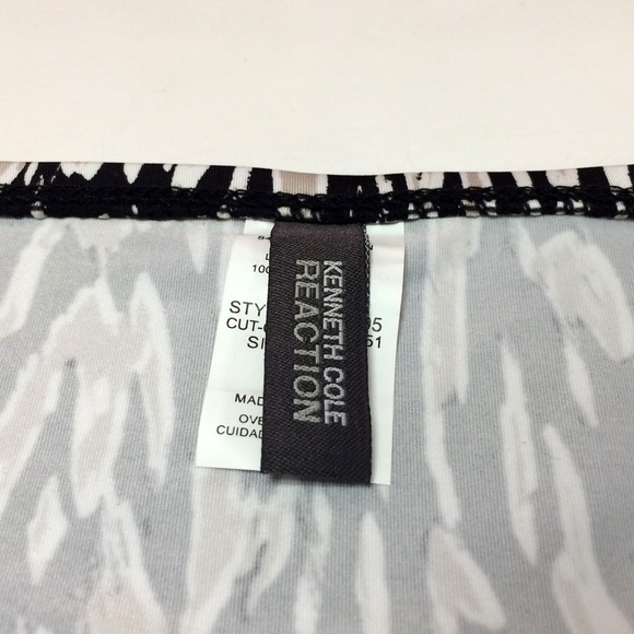 Kenneth Cole Reaction Hipster Swim Bottom - Picture 5 of 8